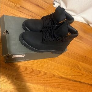Timberland Black Shoe Box